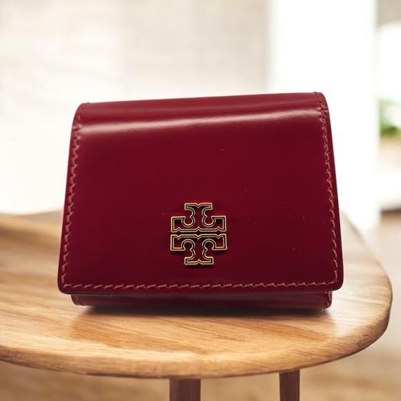 Tory Burch Red/Burgandy Leather Wallet - Picture 3 of 11